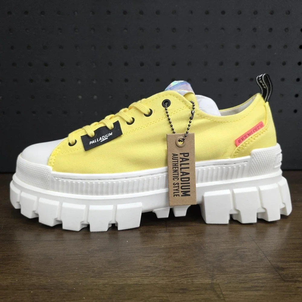 Palladium Revolt LO TX Star Yellow Women Chunky Platform Shoe 10 US